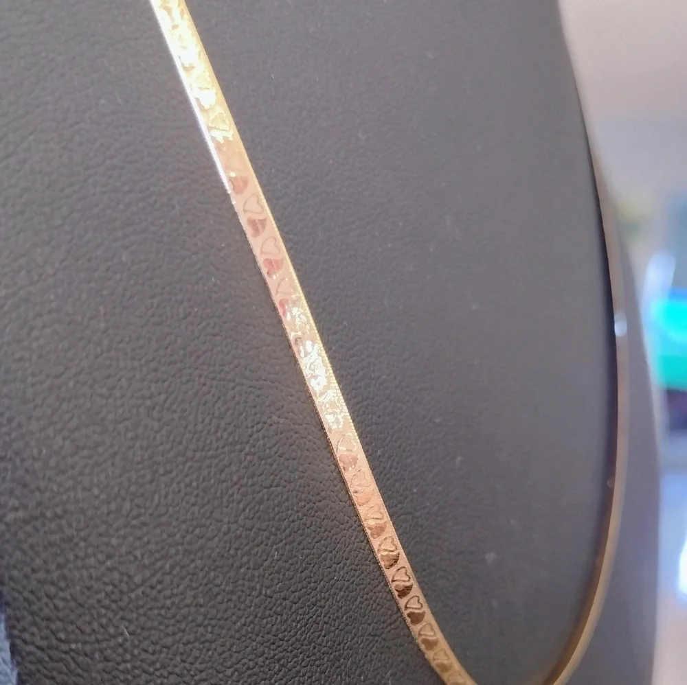 Classic Italy 10k Solid Yellow Gold 2.75mm Herringbone Chain - Picture 4 of 6